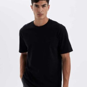 New Regular Fit Bisiklet Yaka Kısa Kollu Basic Tişört